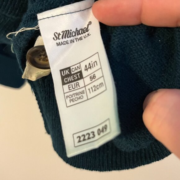 St. Michael Marks & Spenser Lambswool Vintage 1993 Knit Cardigan Green 44 / XL - Picture 8 of 11